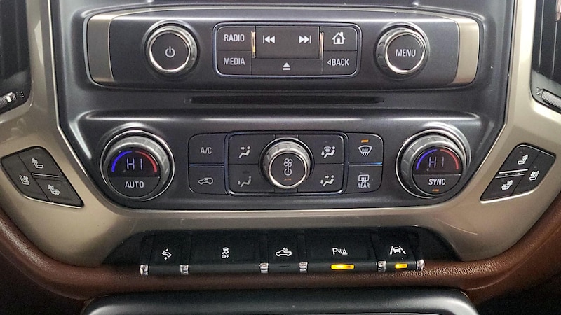 2018 Chevrolet Silverado 1500 High Country 17