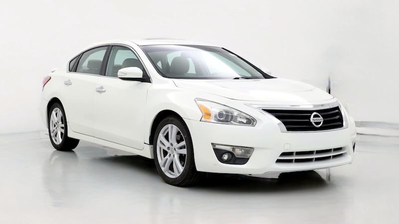 2013 Nissan Altima SL Hero Image