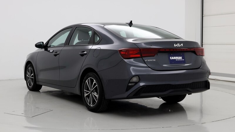 2022 Kia Forte LXS 2