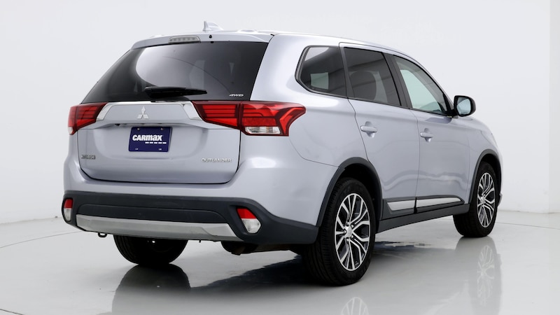 2017 Mitsubishi Outlander ES 8