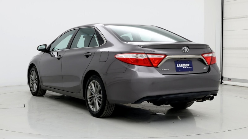 2016 Toyota Camry SE 2