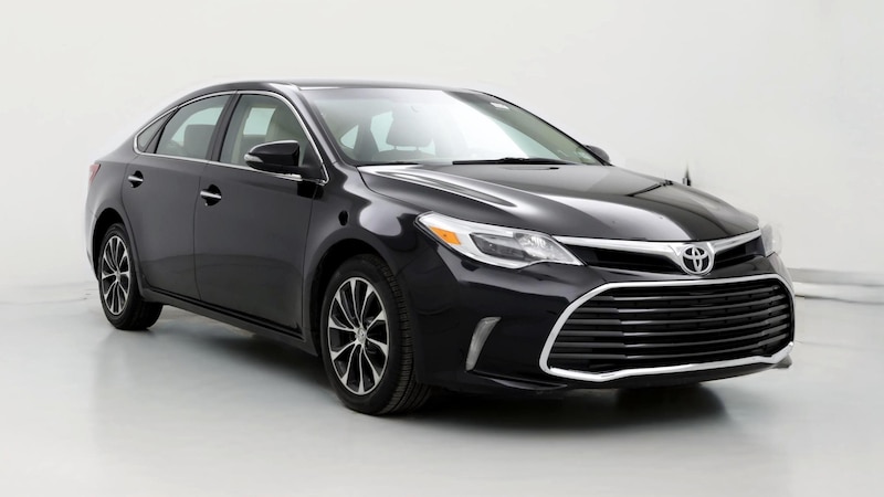 2016 Toyota Avalon XLE Hero Image