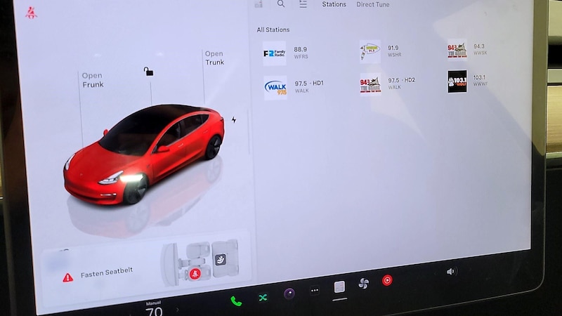 2023 Tesla Model 3  15