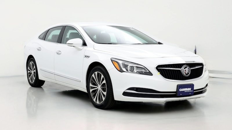 2017 Buick LaCrosse Preferred Hero Image