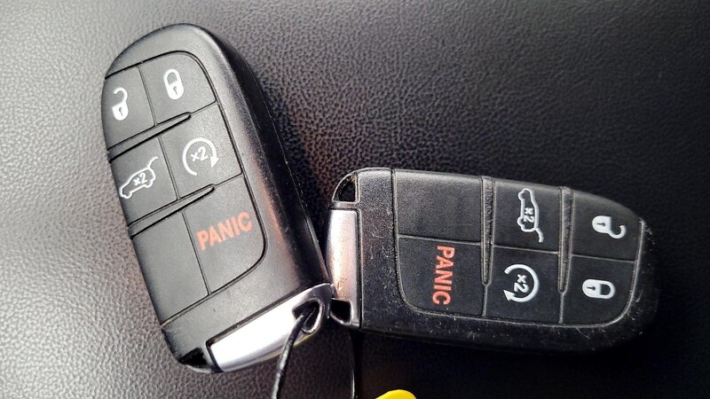 2015 Jeep Grand Cherokee Limited Edition 24