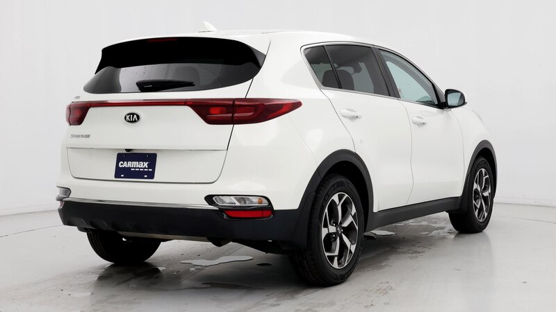 2020 Kia Sportage LX 8