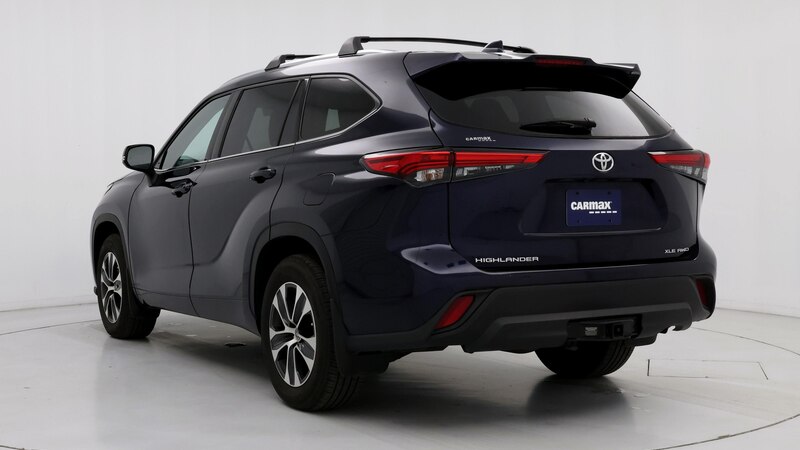 2021 Toyota Highlander XLE 2