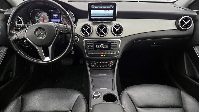 2015 Mercedes-Benz GLA 250 9