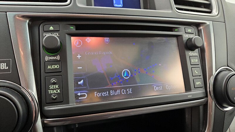 2013 Toyota Highlander Limited 14