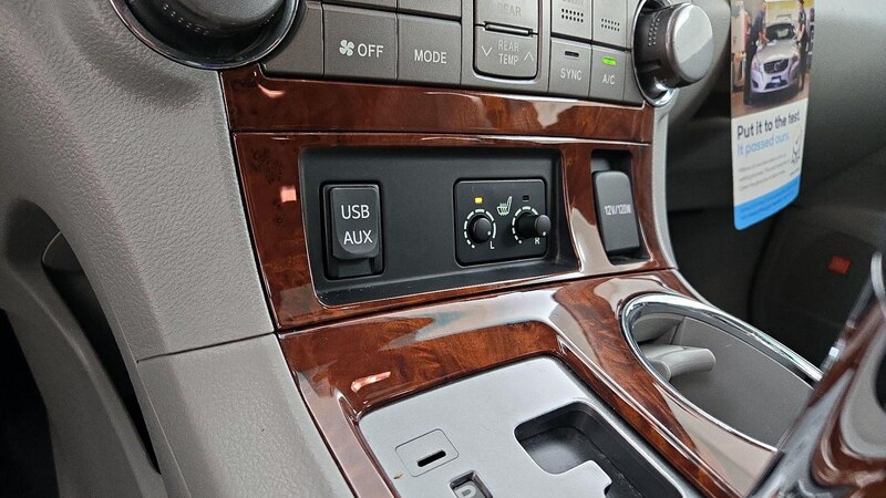 2013 Toyota Highlander Limited 19