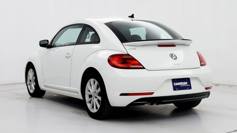 2017 Volkswagen Beetle SE 2