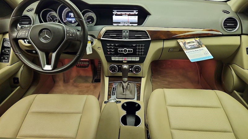 2014 Mercedes-Benz C-Class C 250 9