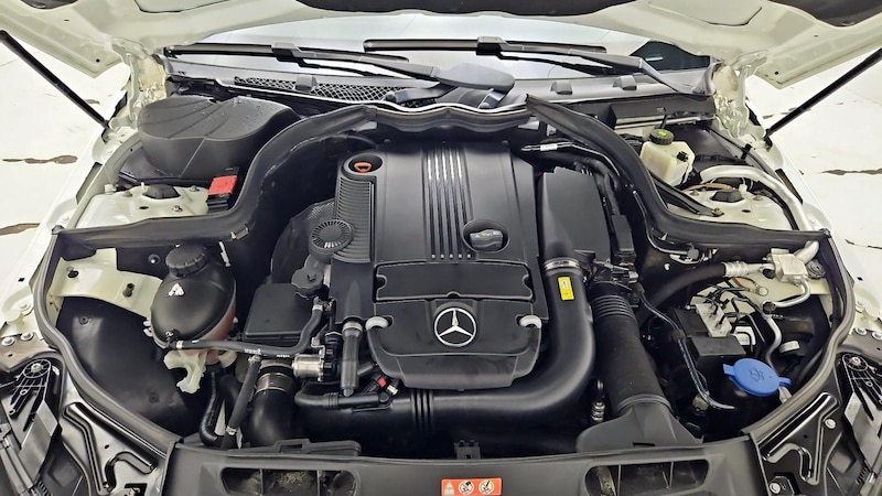 2014 Mercedes-Benz C-Class C 250 19