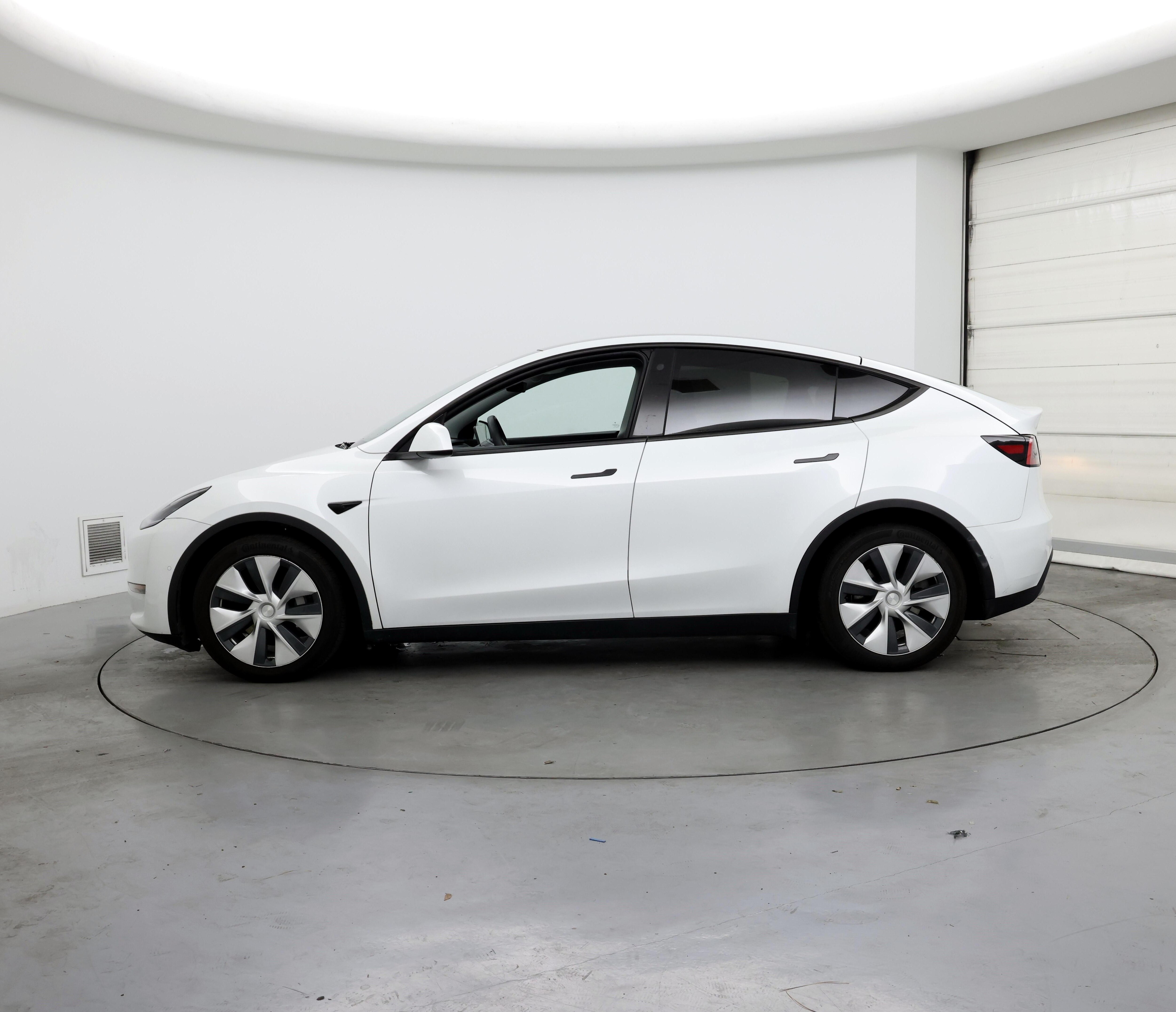 Thumbnail: 2021 Tesla Model Y - 3