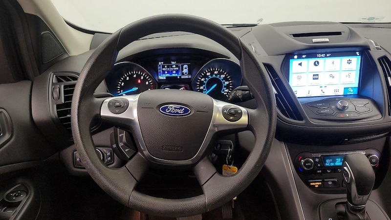 2016 Ford Escape SE 10