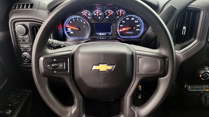 2021 Chevrolet Silverado 1500 Custom 10