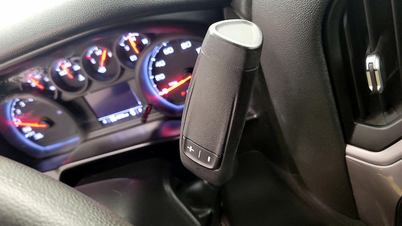 2021 Chevrolet Silverado 1500 Custom 17