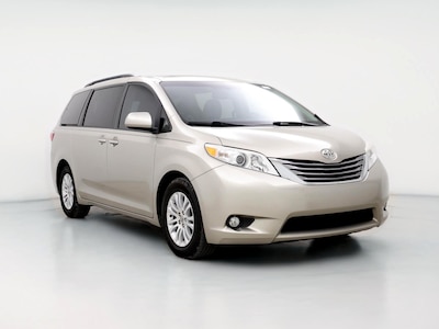 2017 Toyota Sienna XLE -
                Huntsville, AL