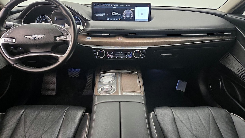 2021 Genesis G80  9