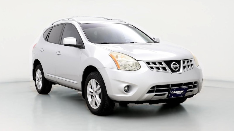 2013 Nissan Rogue SV Hero Image