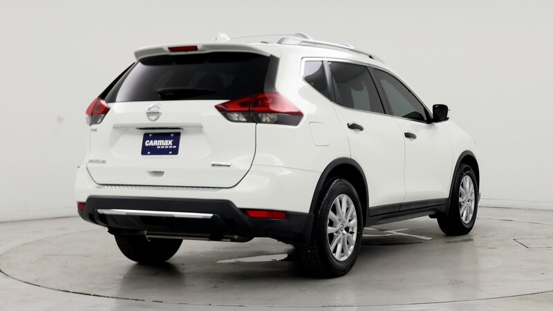 2020 Nissan Rogue S 8