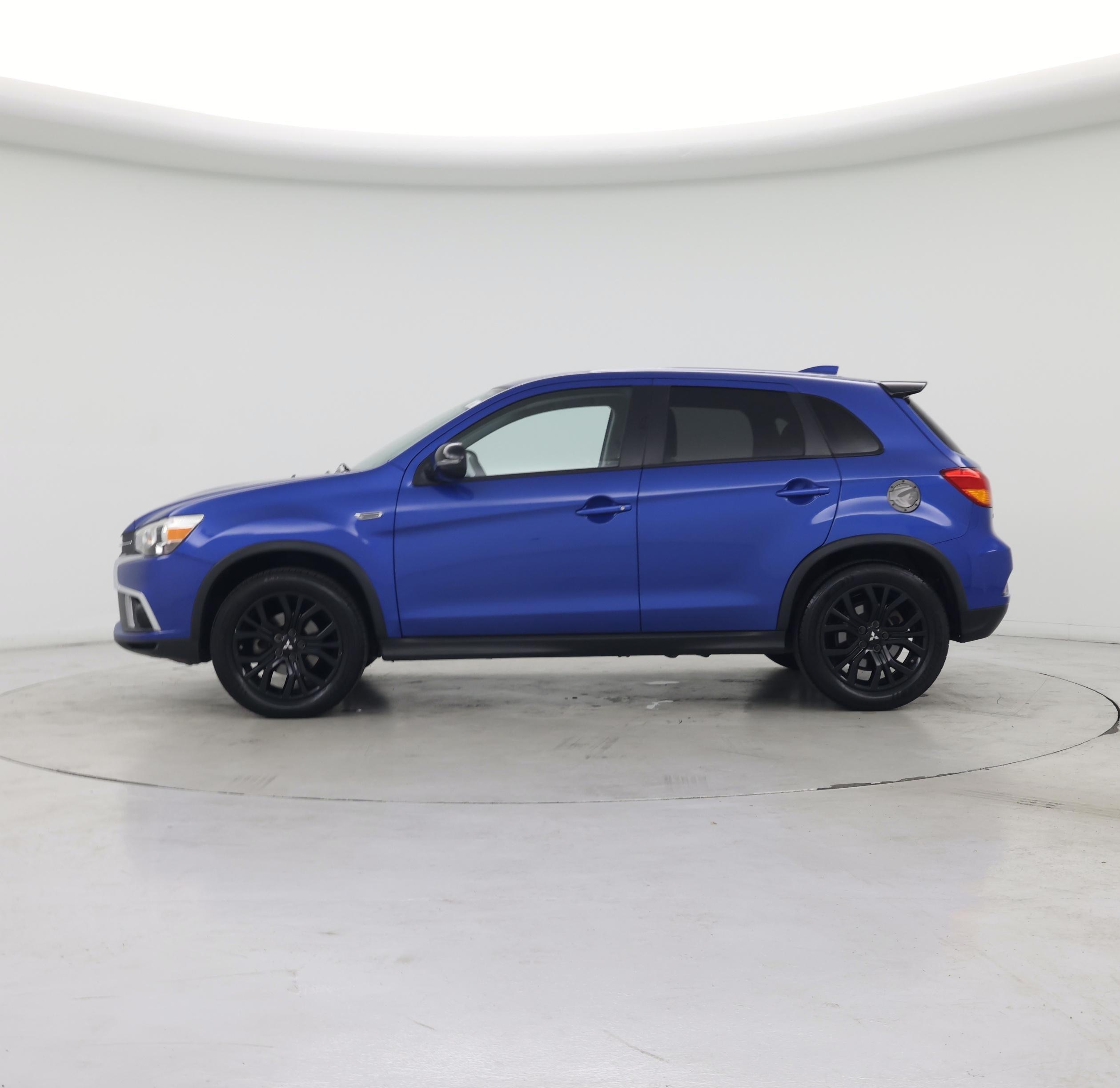 Thumbnail: 2018 Mitsubishi Outlander Sport - 3
