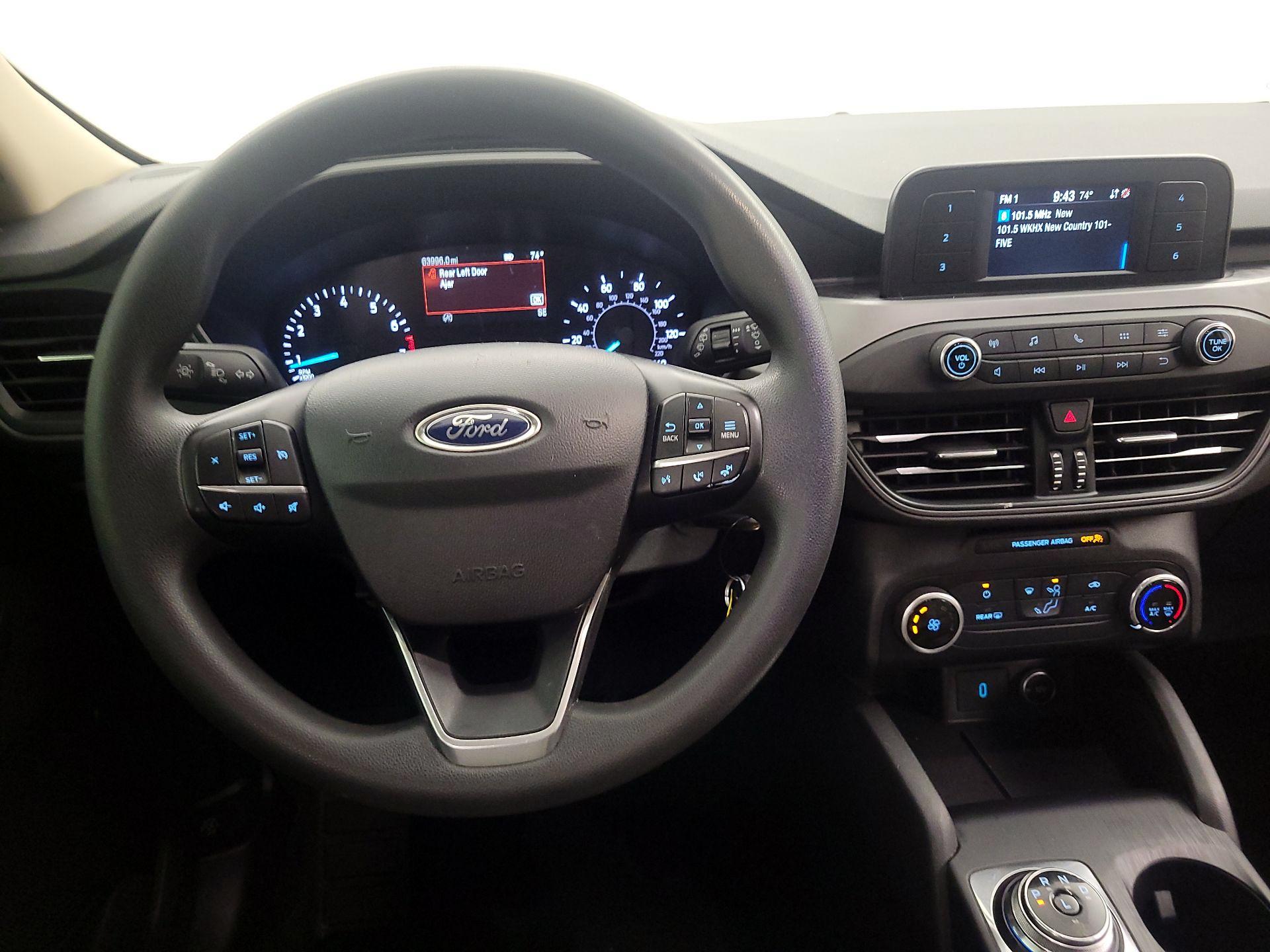 Thumbnail: 2020 Ford Escape - 10