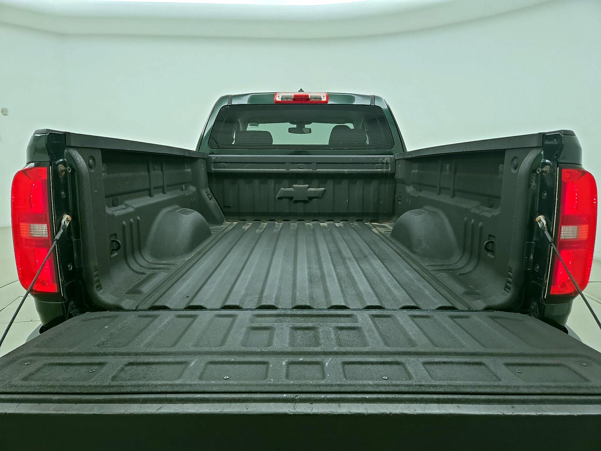 Thumbnail: 2016 Chevrolet Colorado - 20