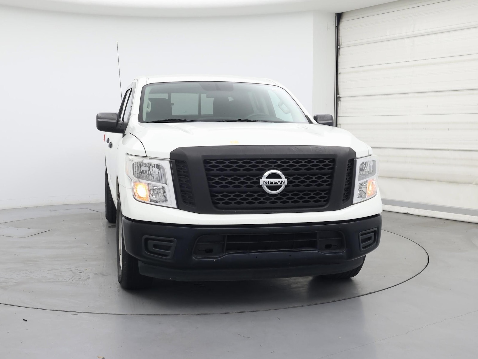 Image 6 of 2017 Nissan Titan S