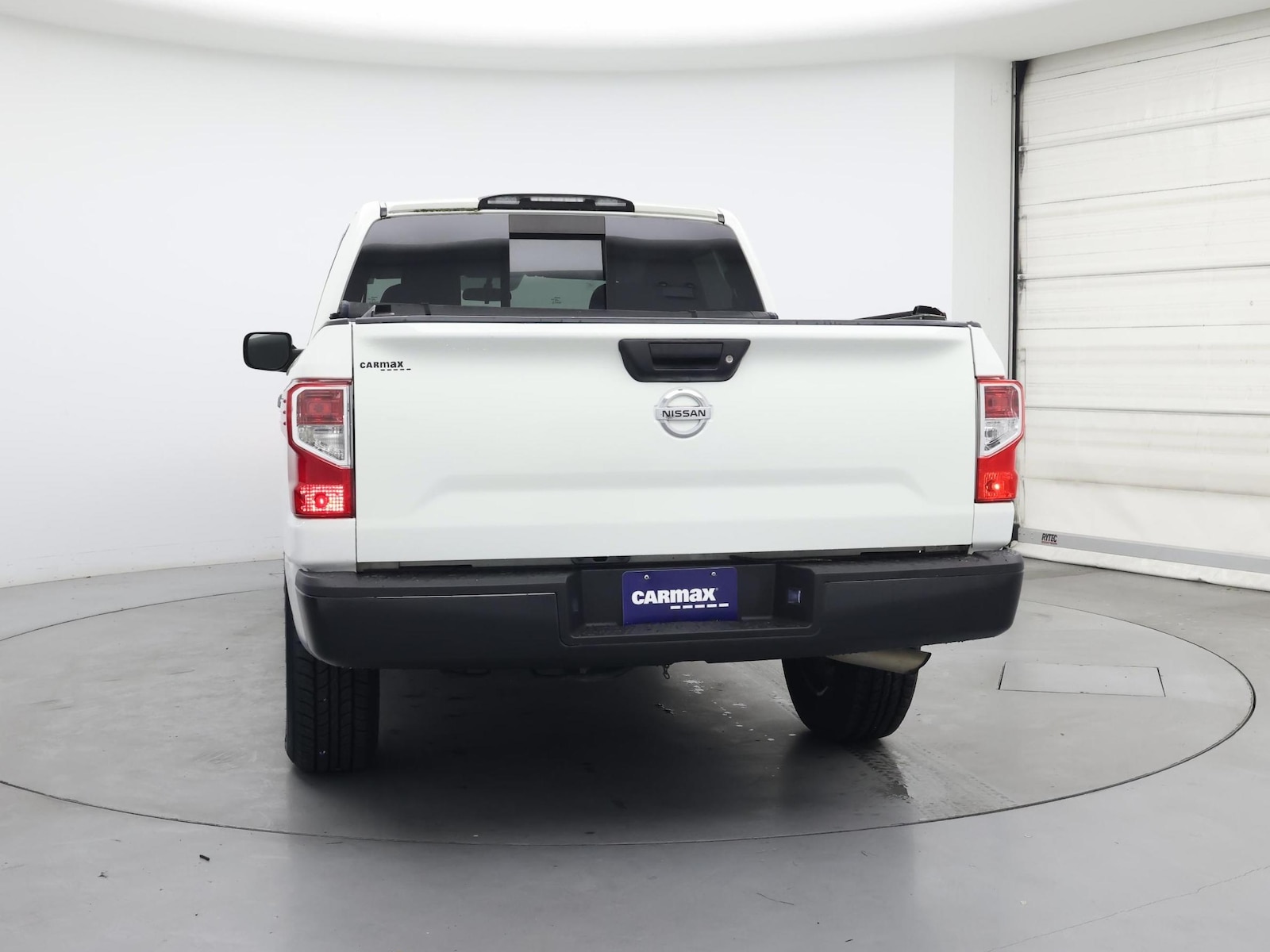 Image 7 of 2017 Nissan Titan S