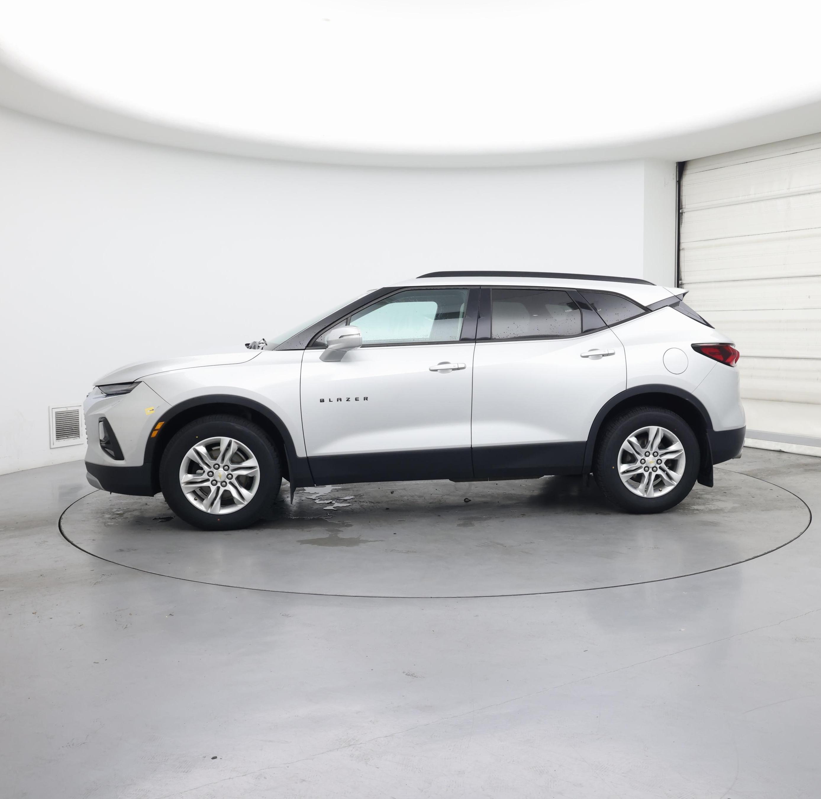 Thumbnail: 2019 Chevrolet Blazer - 3