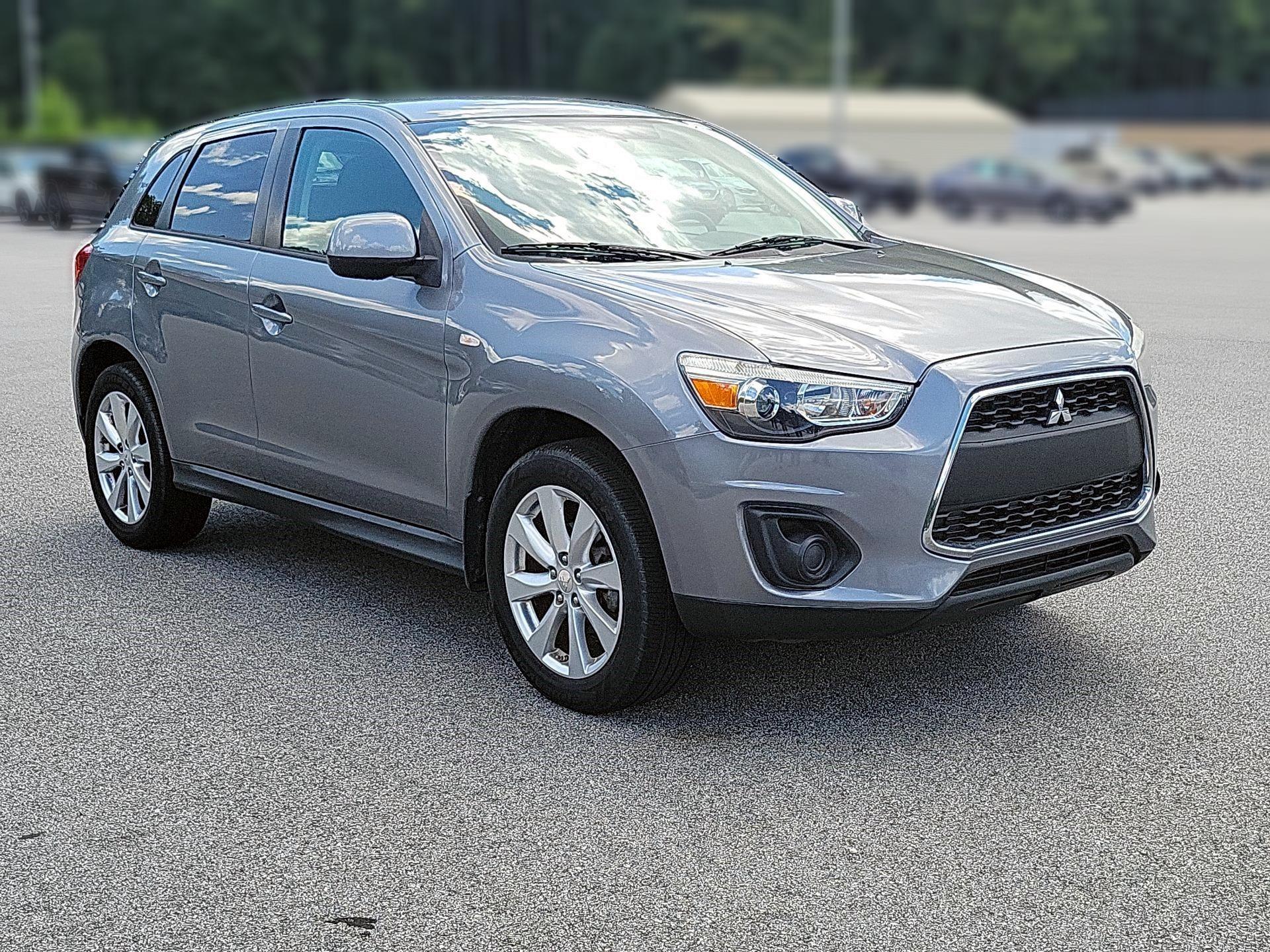 Thumbnail: 2015 Mitsubishi Outlander Sport - 1