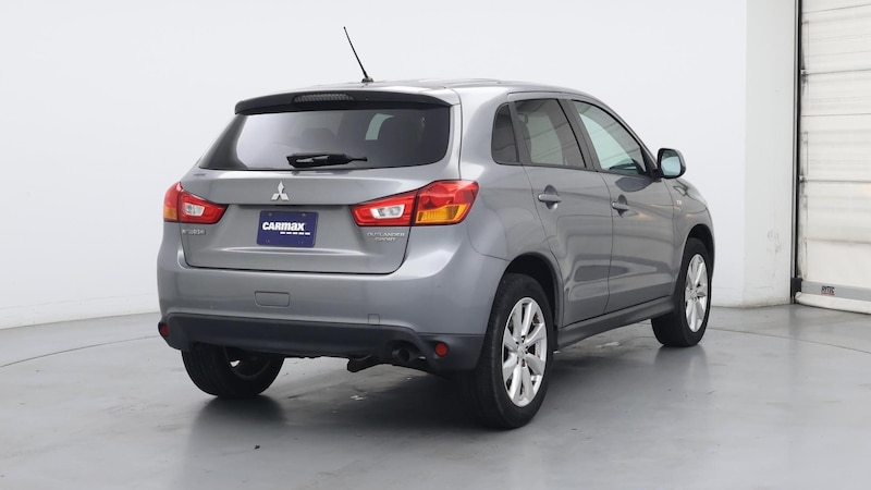 2015 Mitsubishi Outlander Sport ES 8