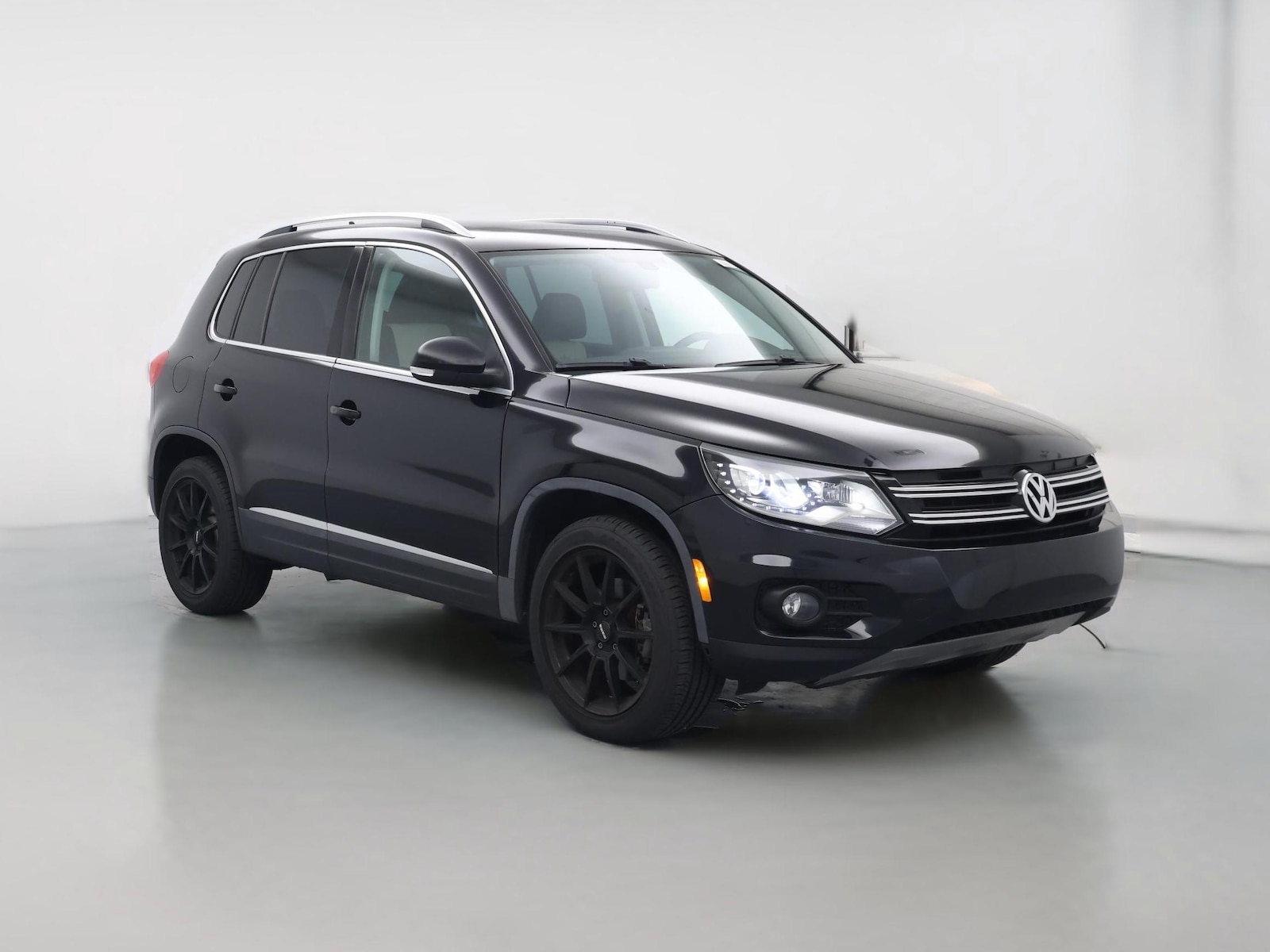 Image of 2016 Volkswagen Tiguan SE
