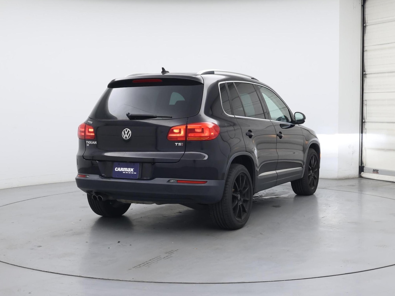 Image 9 of 2016 Volkswagen Tiguan SE