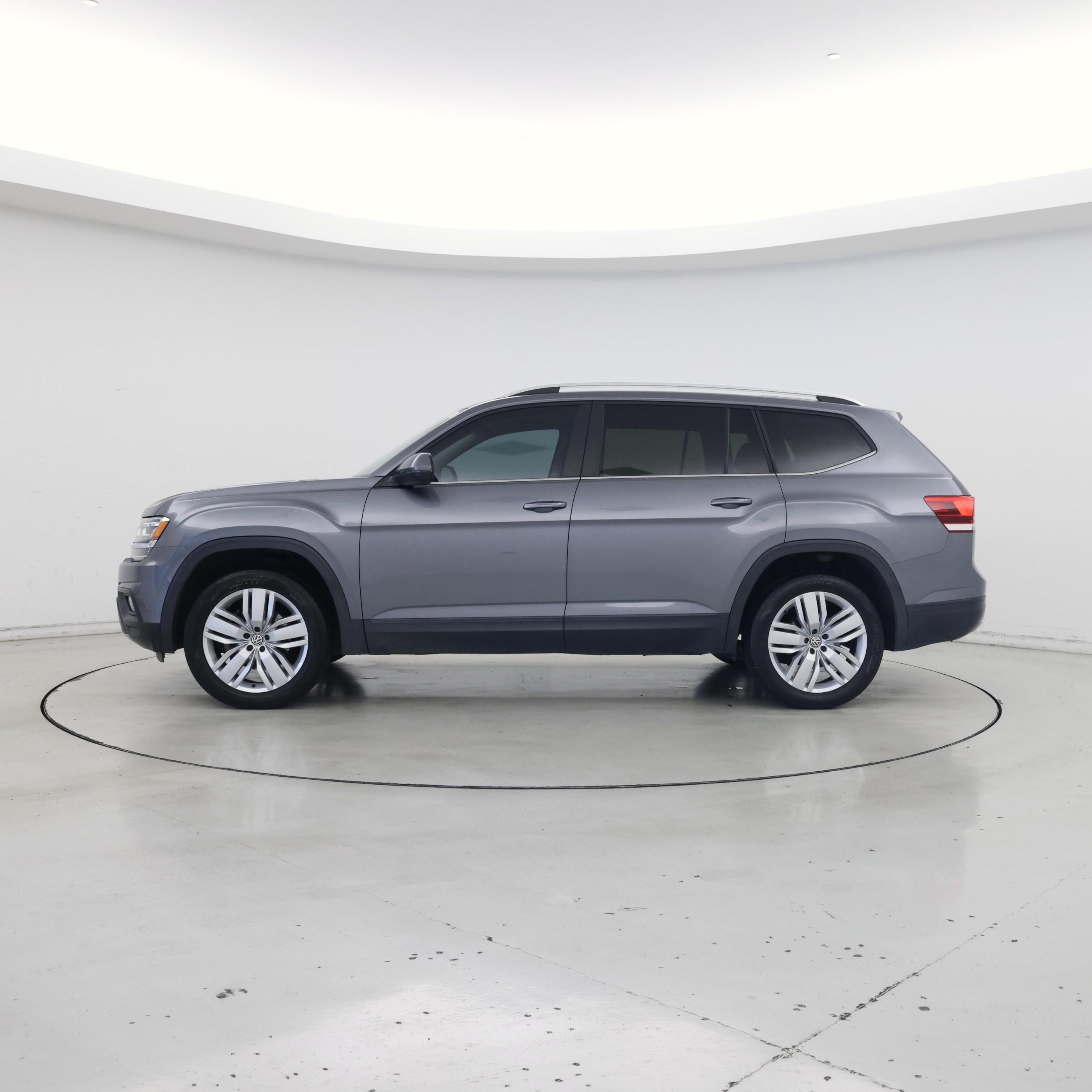 Thumbnail: 2019 Volkswagen Atlas - 3