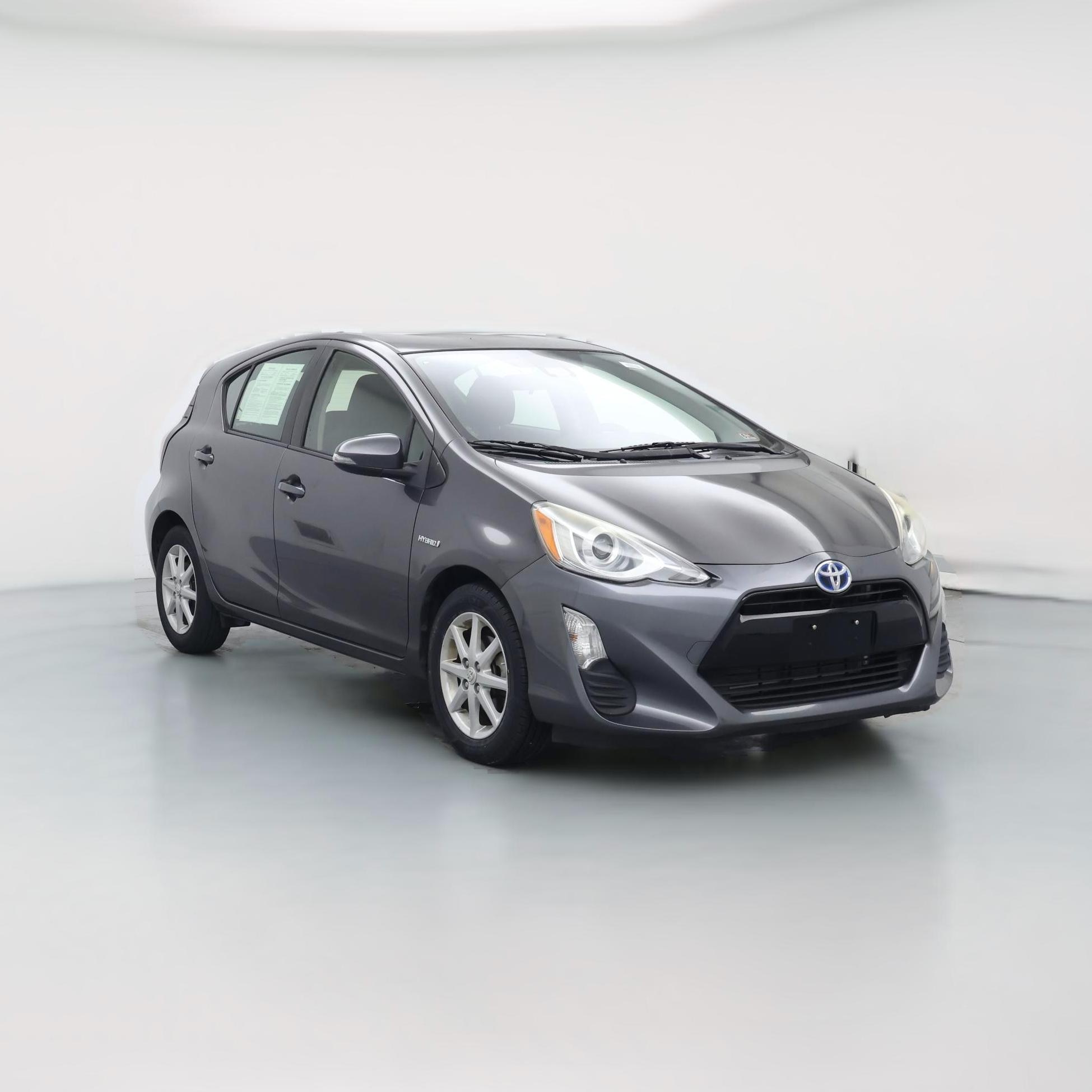 Thumbnail: 2016 Toyota Prius c - 1