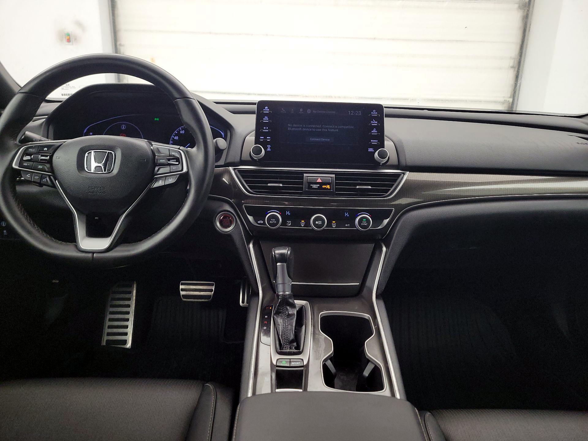 Thumbnail: 2019 Honda Accord - 9