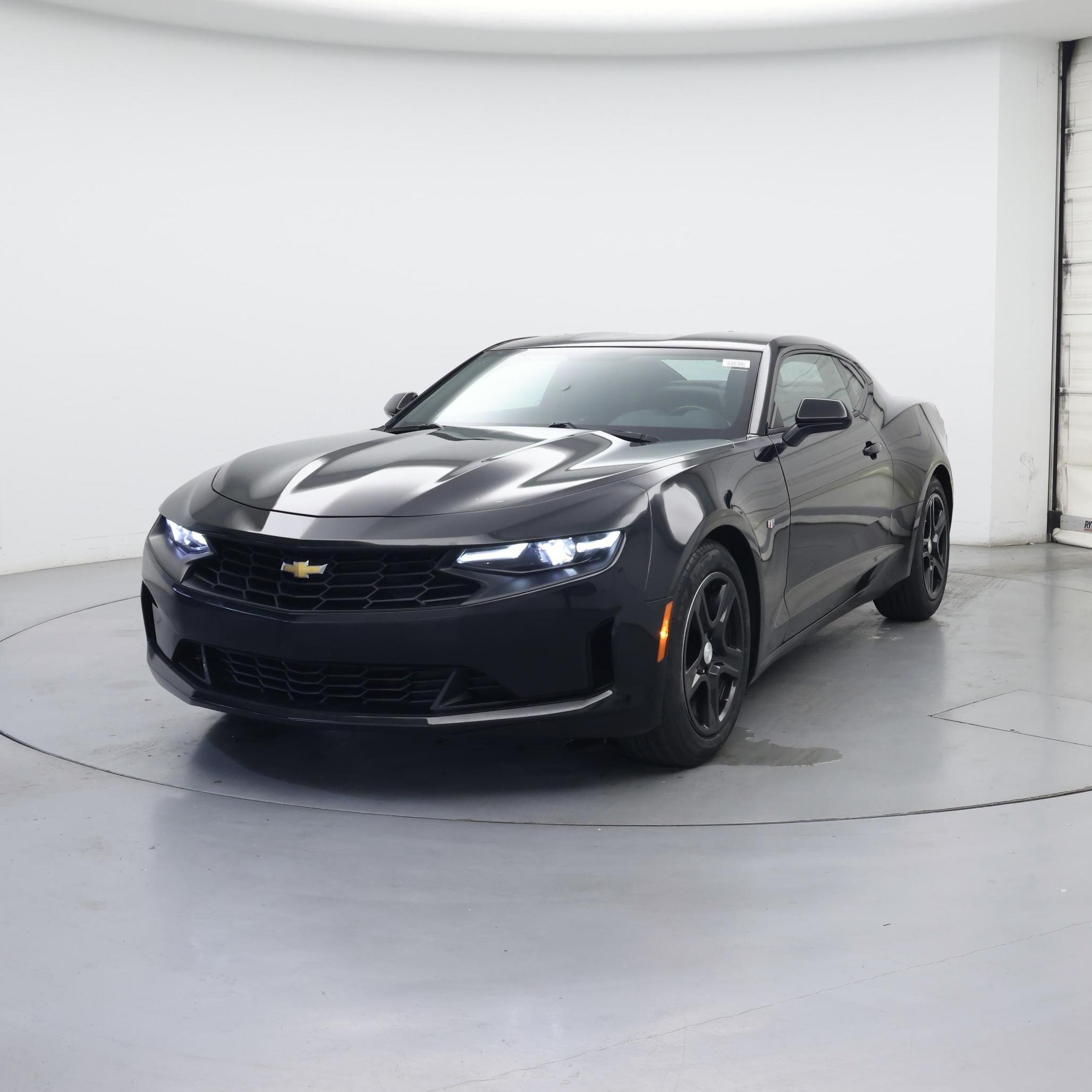 Thumbnail: 2020 Chevrolet Camaro - 4