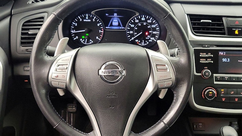 2016 Nissan Altima SR 10