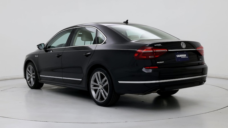 2017 Volkswagen Passat R-Line 2