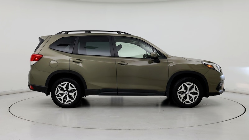 2023 Subaru Forester Premium 7