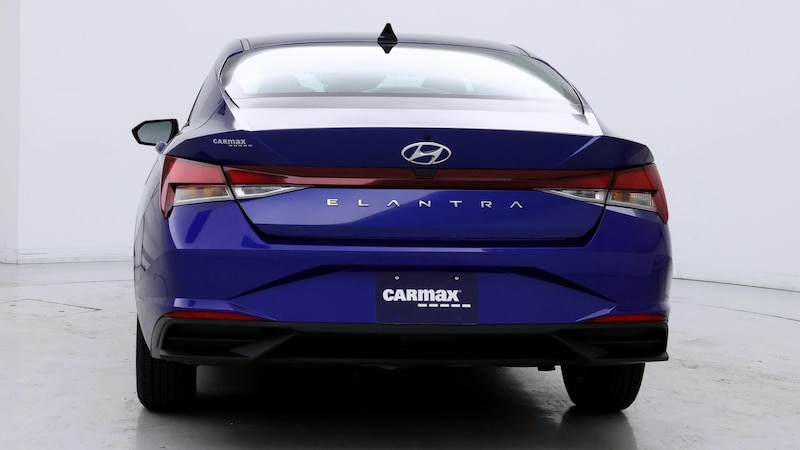 2022 Hyundai Elantra SE 6