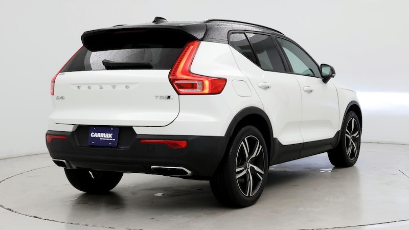 2020 Volvo XC40 T5 R-Design 8