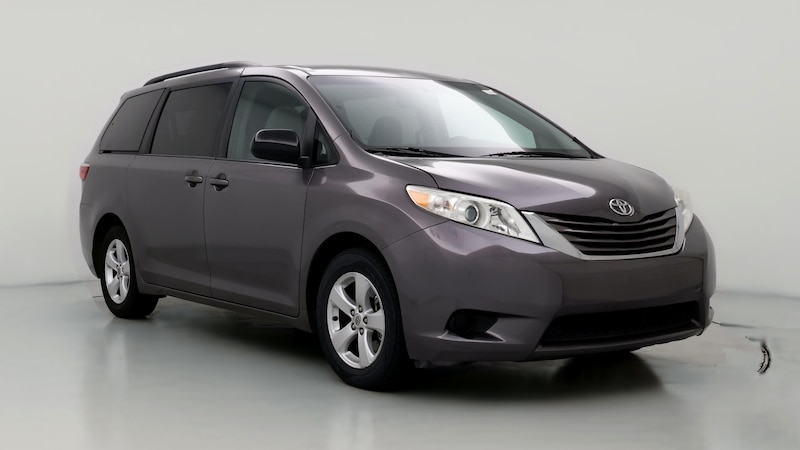 2015 Toyota Sienna LE Hero Image