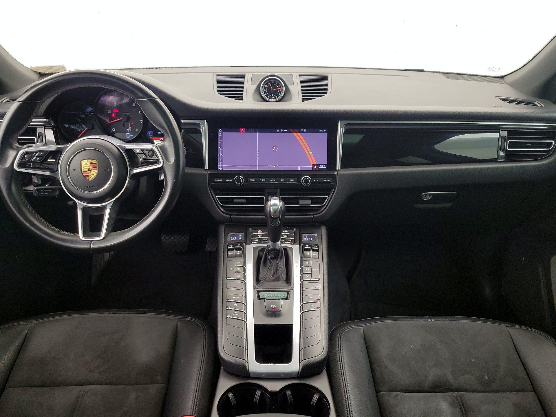 Thumbnail: 2020 Porsche Macan - 9