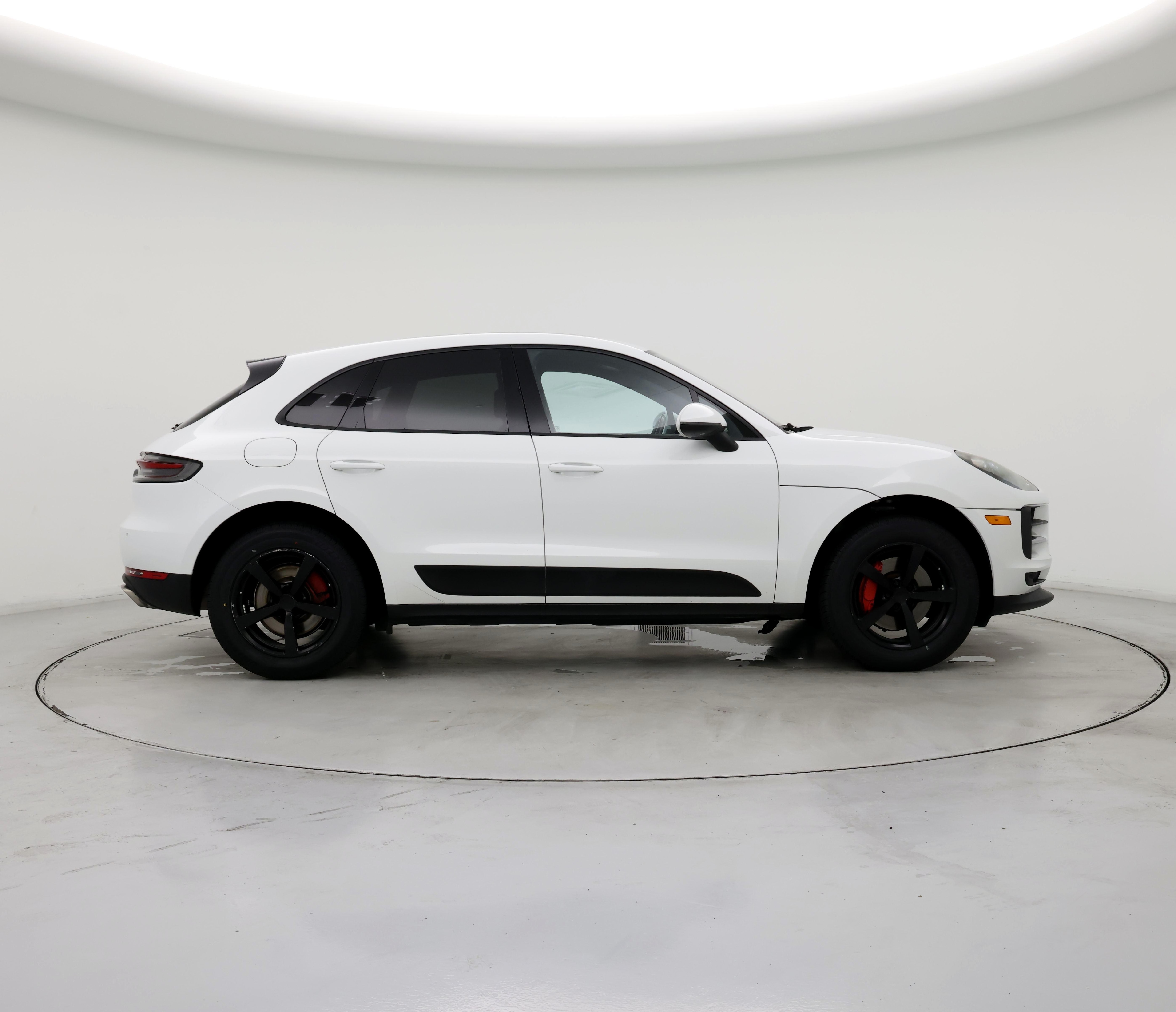 Thumbnail: 2020 Porsche Macan - 7