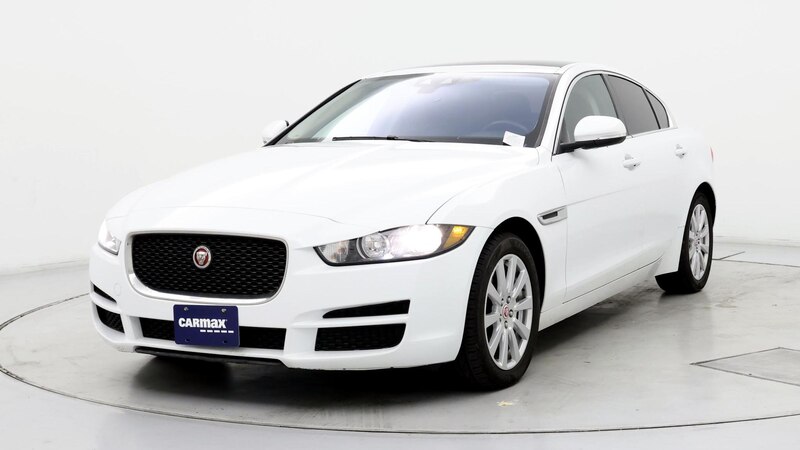 2019 Jaguar XE  4