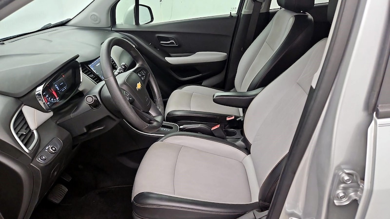 2021 Chevrolet Trax LT 11