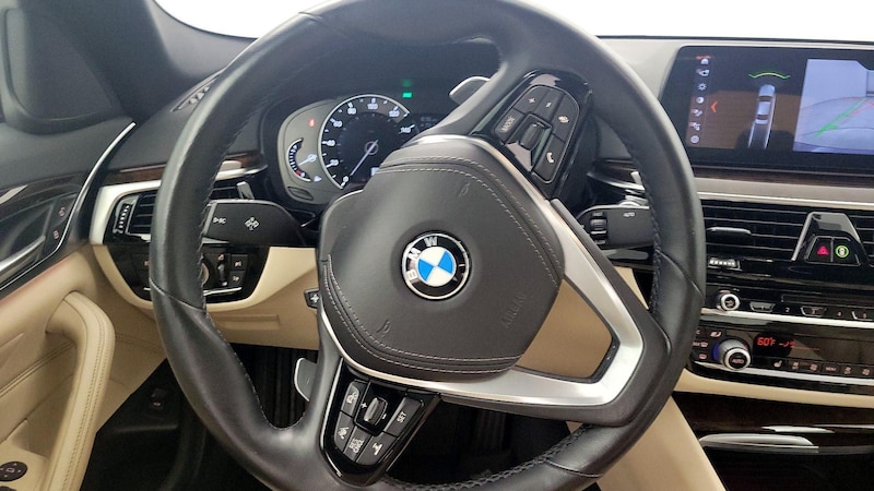 2018 BMW 5 Series 530i 10